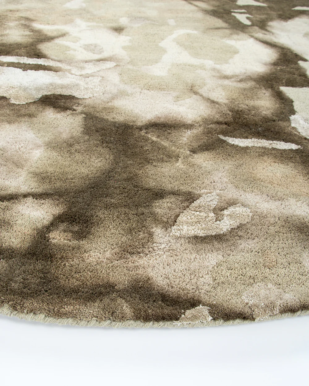 FAYETTE ROUND FLOOR RUG 210D - Image 4