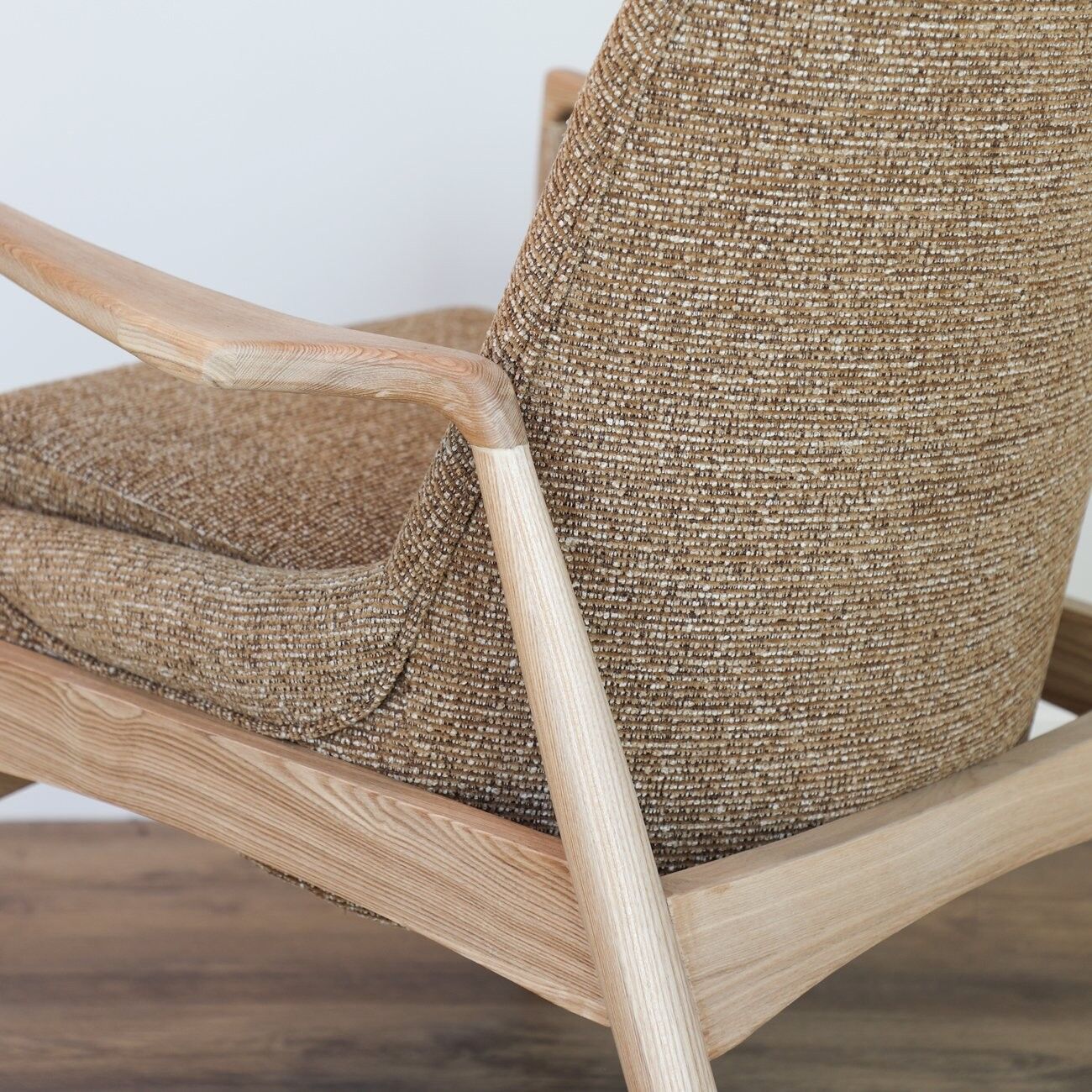 MORLEY ARMCHAIR- 4 COLOURS - Image 24