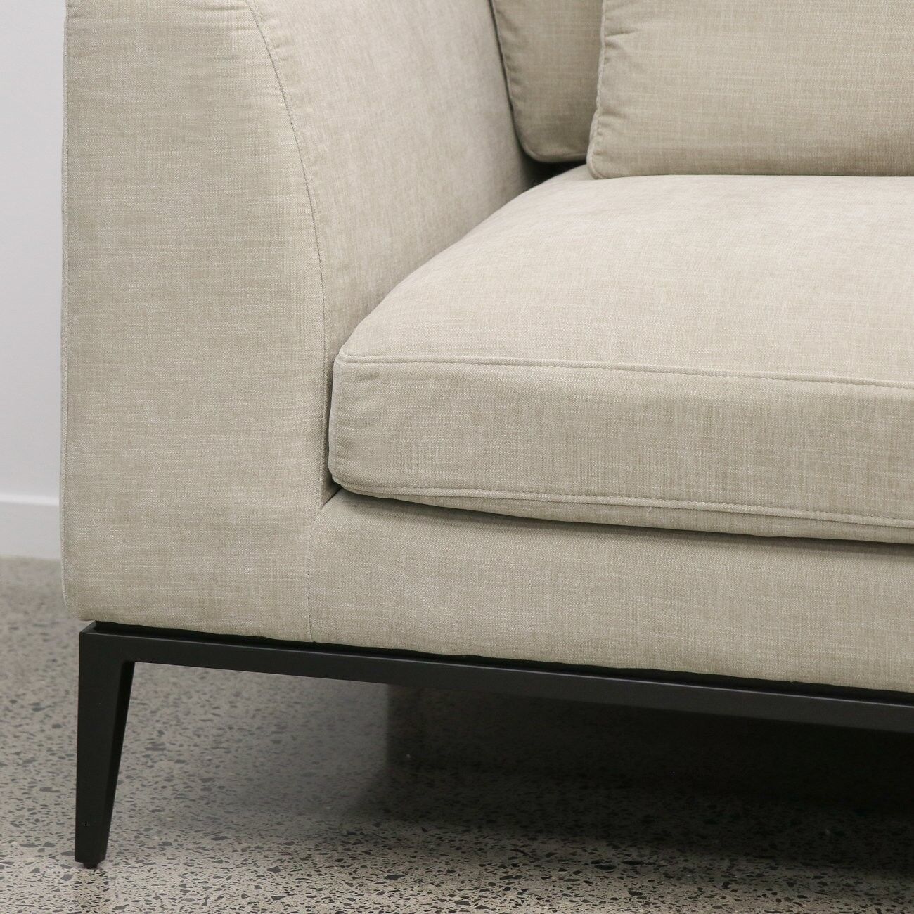 TYSON ARMCHAIR - 3 COLOURS - Image 21