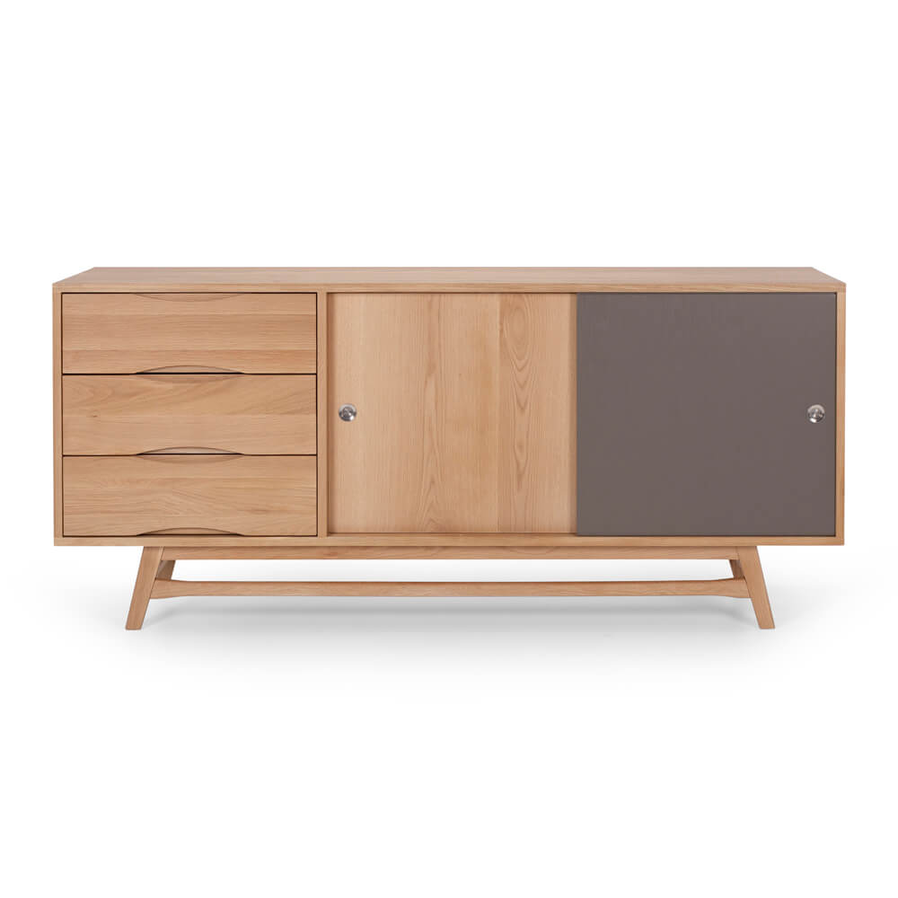 SVEN SOLID OAK SIDEBOARD