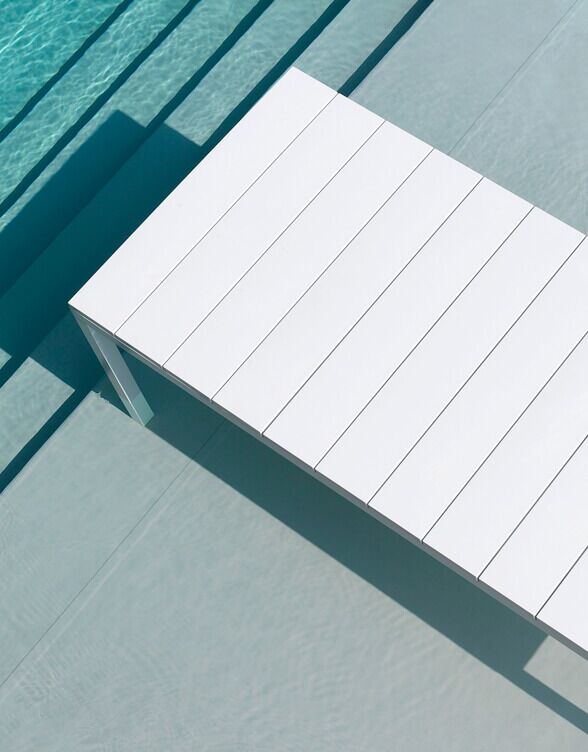 RIO 2100 EX OUTDOOR DINING TABLE - 3 COLOURS - Image 2